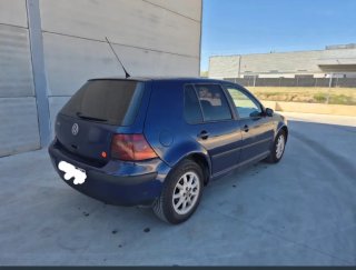 Volkswagen Golf 2000