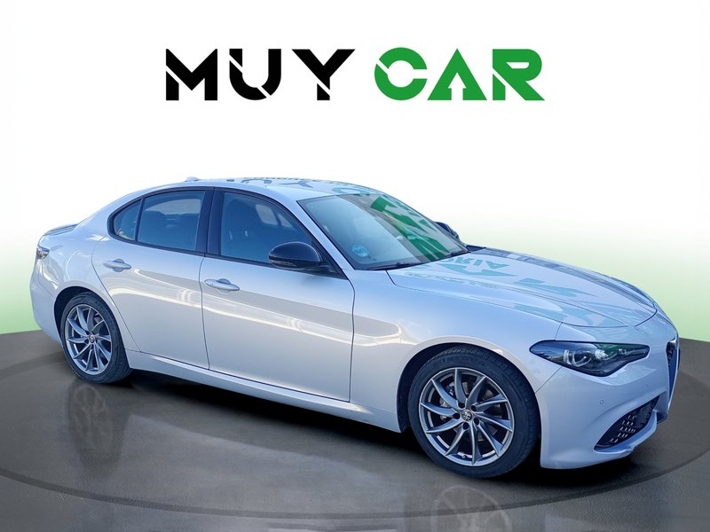 Alfa Romeo Giulia 2.2 Diesel Sprint RWD 118 kW (160 CV) - foto 1