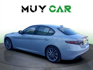 Alfa Romeo Giulia 2.2 Diesel Sprint RWD 118 kW (160 CV)