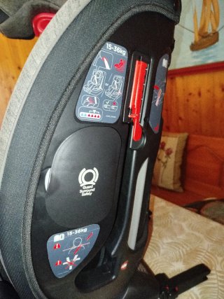Silla de coche Joie gris