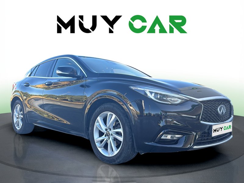 Infiniti Q30 1.5 D Premium 80 kW (109 CV) - foto 1
