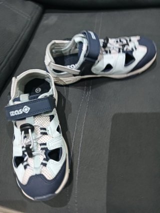 Zapatillas Izas Talla 33