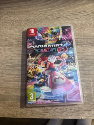 Mario Kart 8 Deluxe + Volantes Nintendo Switch