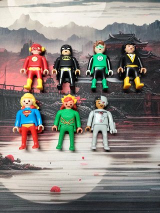 Figuras Playmobil Superhéroes DC/Marvel