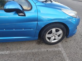 Peugeot 207 2011
