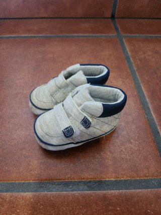 Lote zapatos bebé
