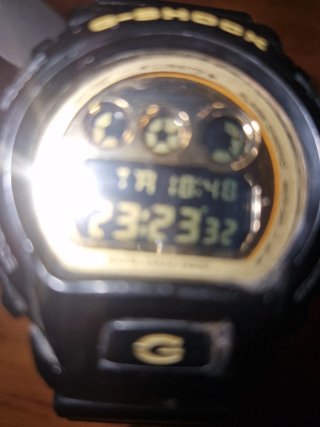 Reloj Casio G-Shock Negro/Dorado
