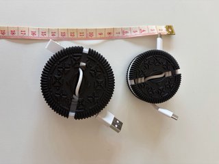Organizador Cables Diseño Galleta Oreo