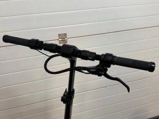 Patín Eléctrico Niuu Avatar sin estrenar.