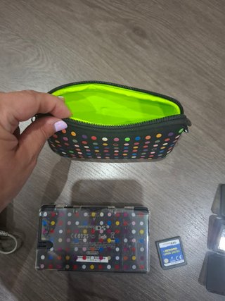 Nintendo DS Negra + Accesorios