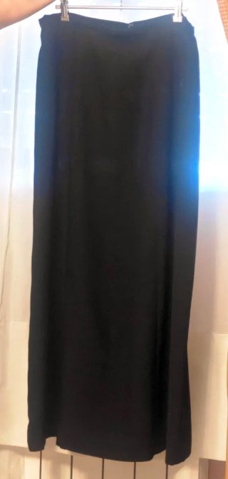 Falda larga negra elegante