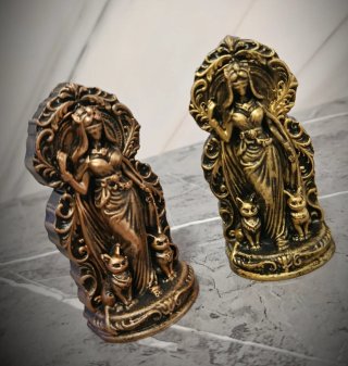 Coppia Statue Dea Bendata Fortuna Scultura Design