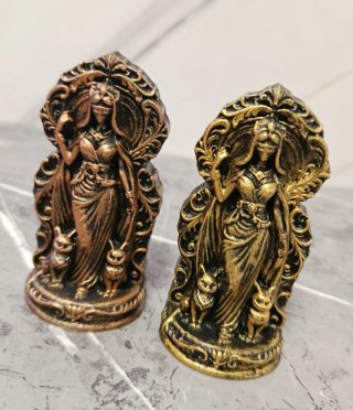 Coppia Statue Dea Bendata Fortuna Scultura Design