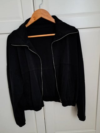 Cazadora bomber negra talla L