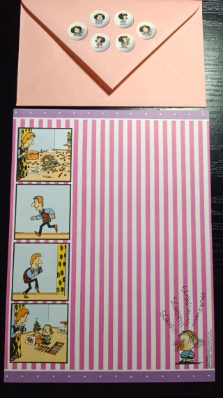 Set de papelería Mafalda