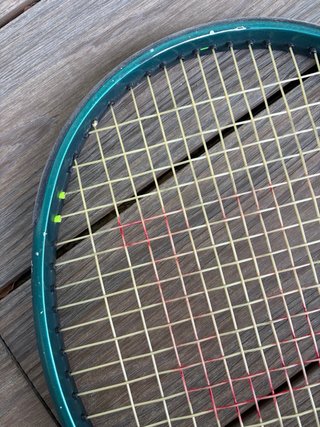 2 Wilson Blade V9 16x19 (300g) Grip 2