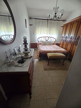 Descalzadora vintage chenilla y madera