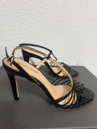 Sandalias Bruno Ferrini Talla 37 Negras