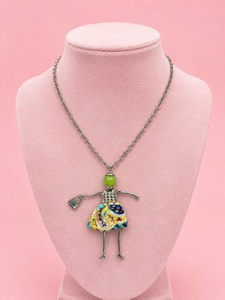 Collana bambolina con borsa