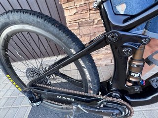 Berria Mako Carbono Talla S