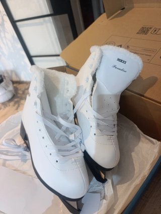 Patines de Hielo Roces Paradise Blancos