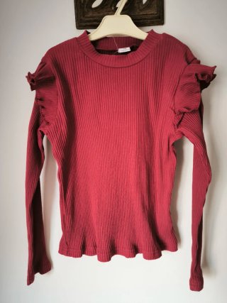 Blusa Shein 130 cm com folhos