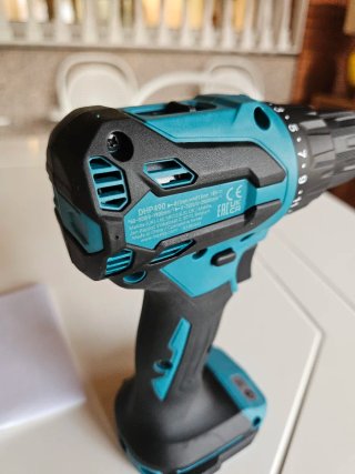 Makita DHP490D Taladro Percutor 18V