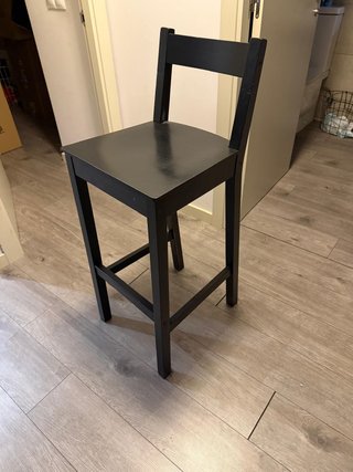 Taburete alto madera negro