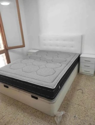 Canapé abatible con colchónes viscoelastica