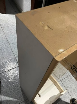 Mueble auxiliar beige con cajón IKEA