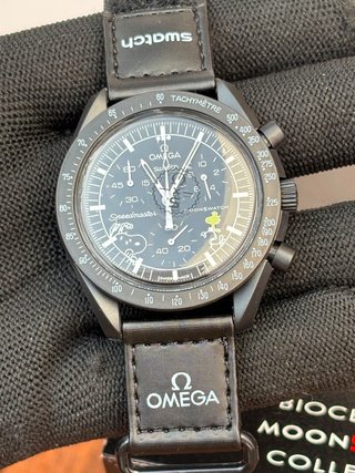 Swatch x Omega Bioceramic MoonSwatch Snoopy