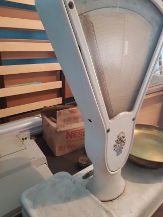Báscula antigua Berkel con pesas