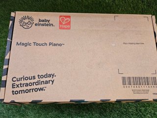 Piano de madera Baby Einstein Hape