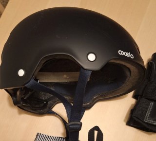 Casco y protecciones Oxelo Talla M