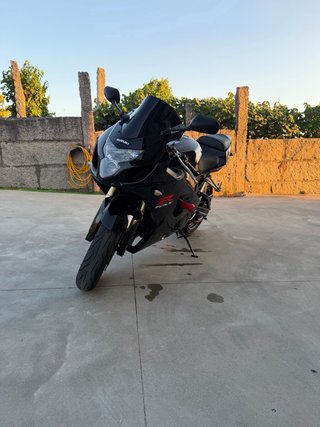Suzuki GSXR 600 K4