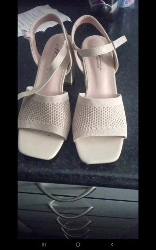 Sandalias Beige Talla 36