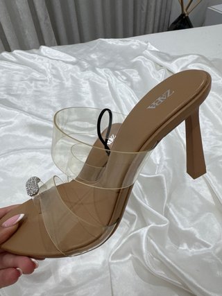 Sandalias Zara Transparentes con Pedrería