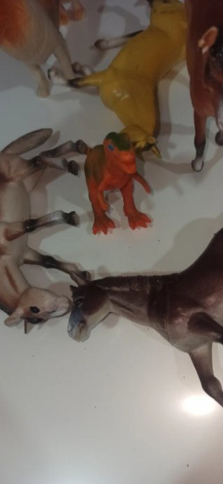 Lote de 5 figuras de animales de plástico