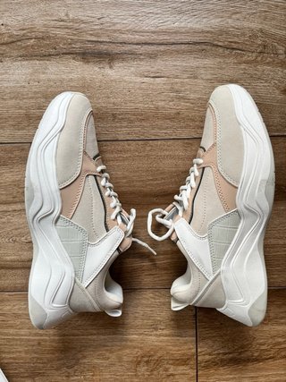 Zapatillas Pull&Bear Beige y Rosa