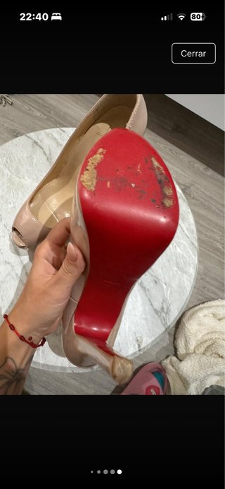 Zapatos Louboutin Beige Tacón Peep Toe