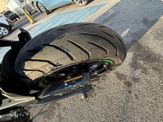 Kawasaki Z 650 2023 Negra/Verde