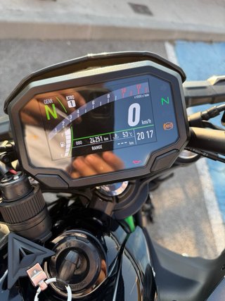 Kawasaki Z 650 2023 Negra/Verde