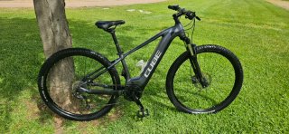 Cube Reaction Hybrid, Talla M