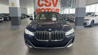 BMW SERIE 7 745e (2019)