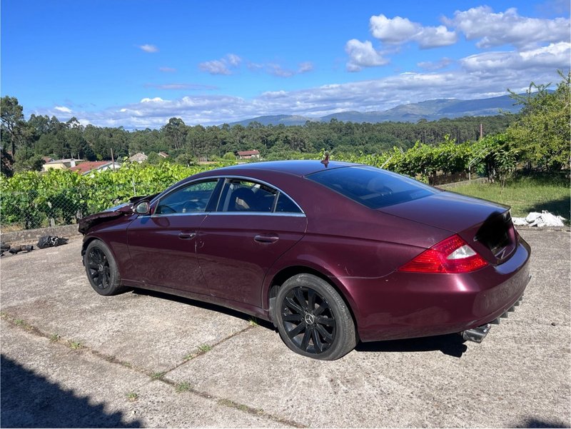 Mercedes-Benz Clase CLS 2006 PRECIO INCLUYE TRASFE - foto 1
