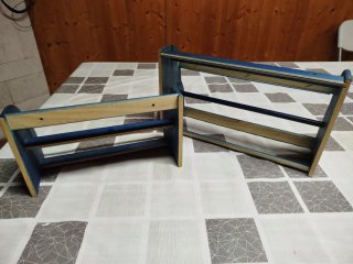 Portarrollos y especiero azul