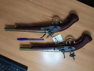 Réplicas de pistolas de duelo