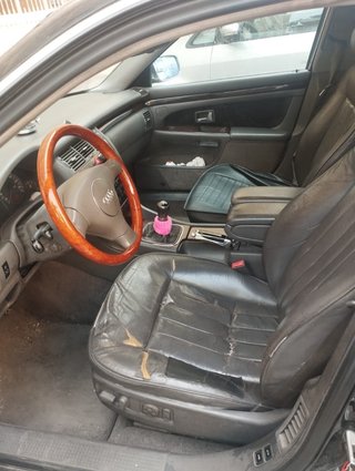 Audi A8 2000