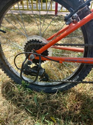 Bicicleta infantil naranja