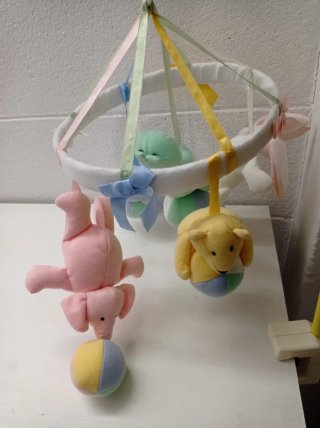 Carillon per culla con animali